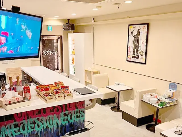 Girls Bar ルベル