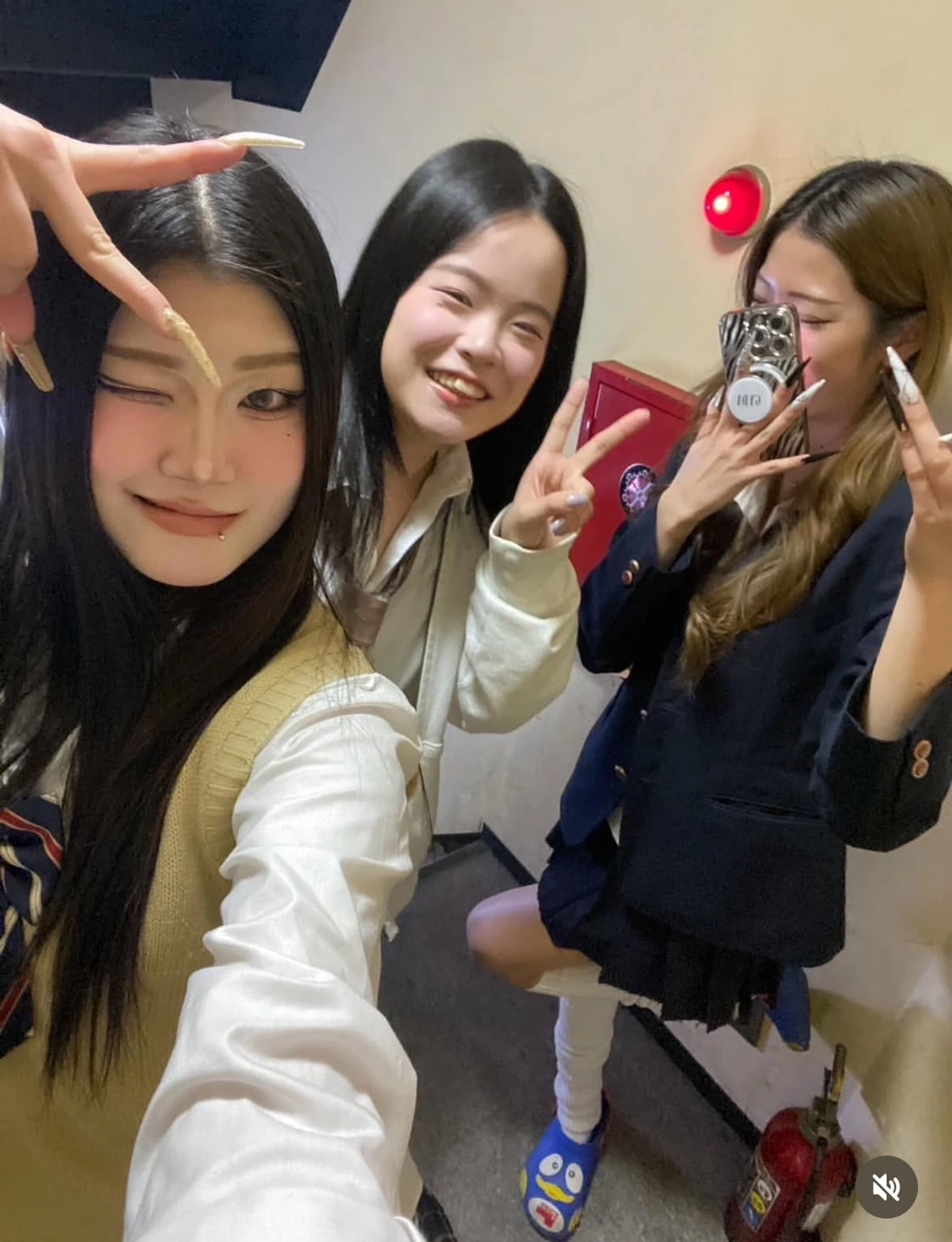 Girlsbar＆Lounge Jewel(ジュエル)