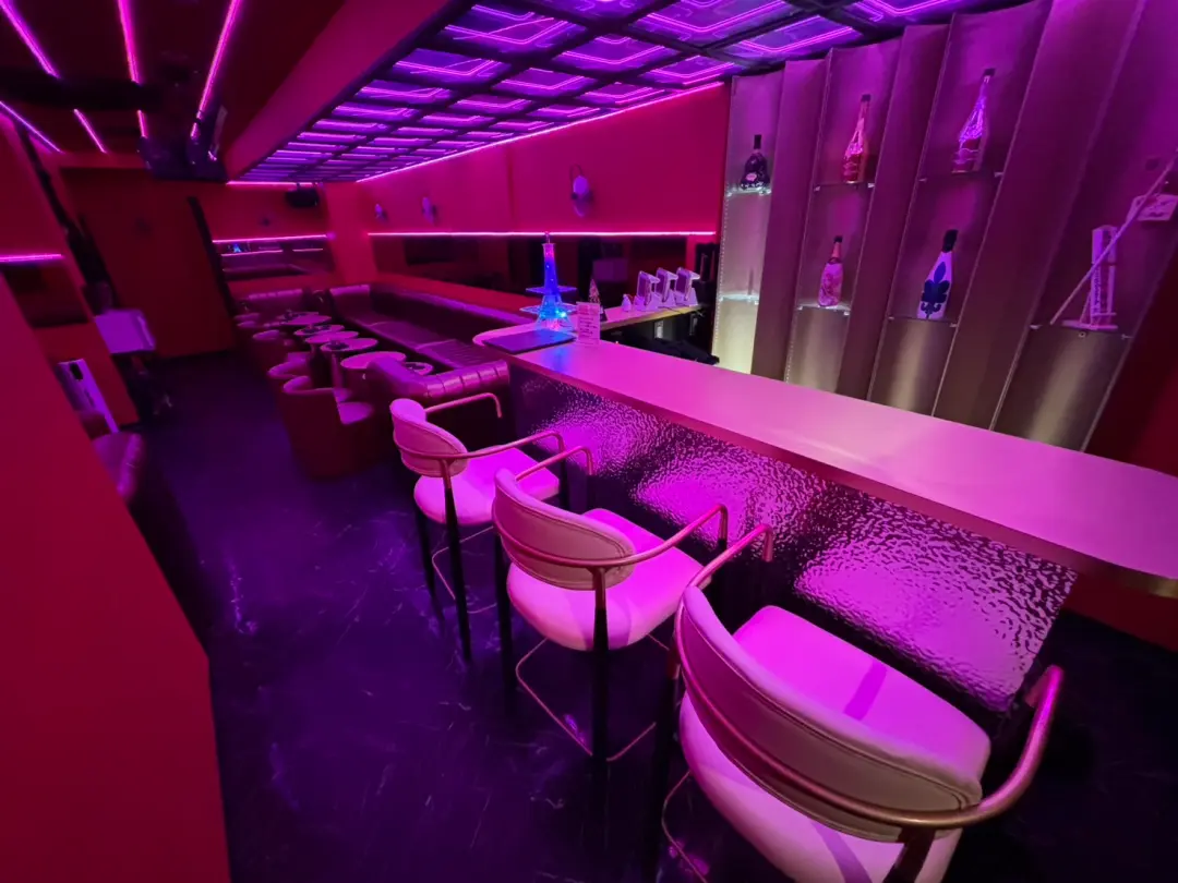 Girls Bar P2(ピーツー)