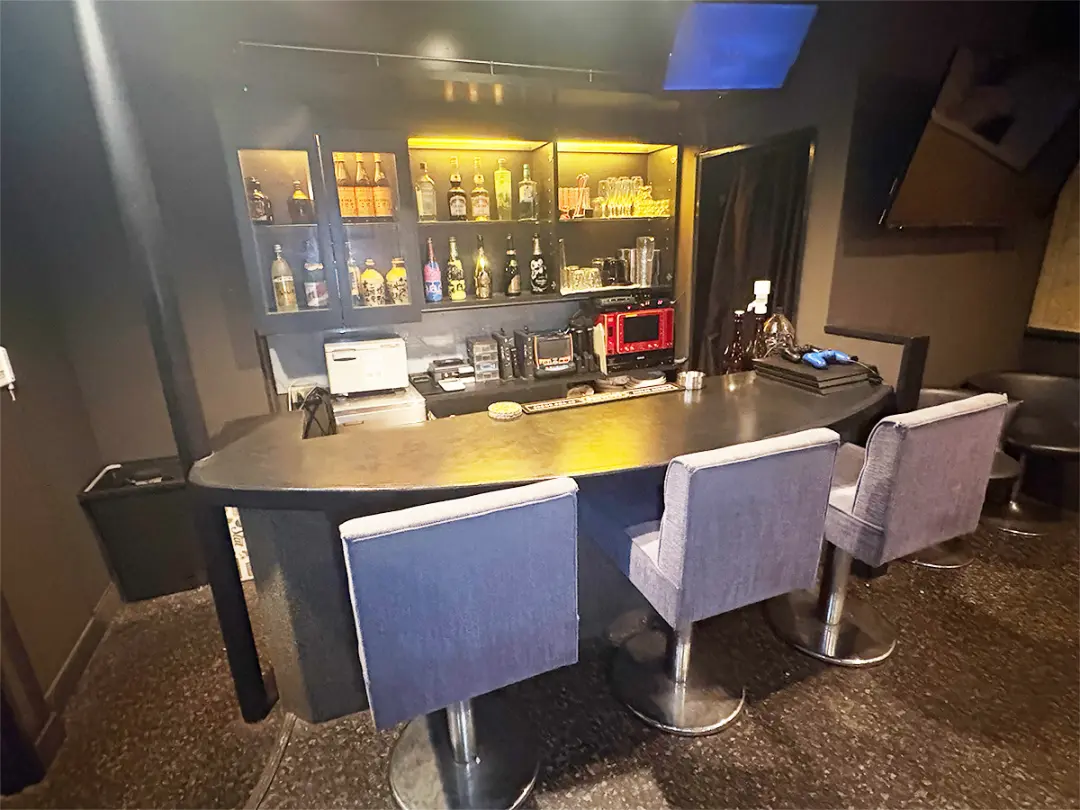 t.t (ティーティー)