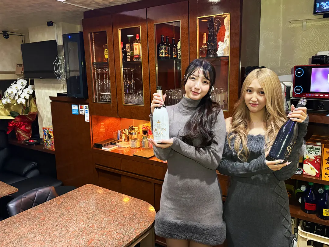 THE QUEEN BAR(ザ クイーン)