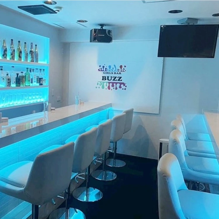 GIRLS BAR BUZZ(バズ)