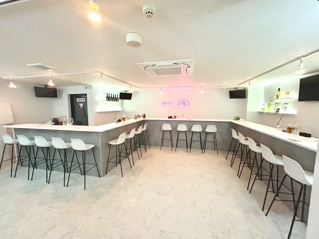 girl's bar DIA(ダイア)