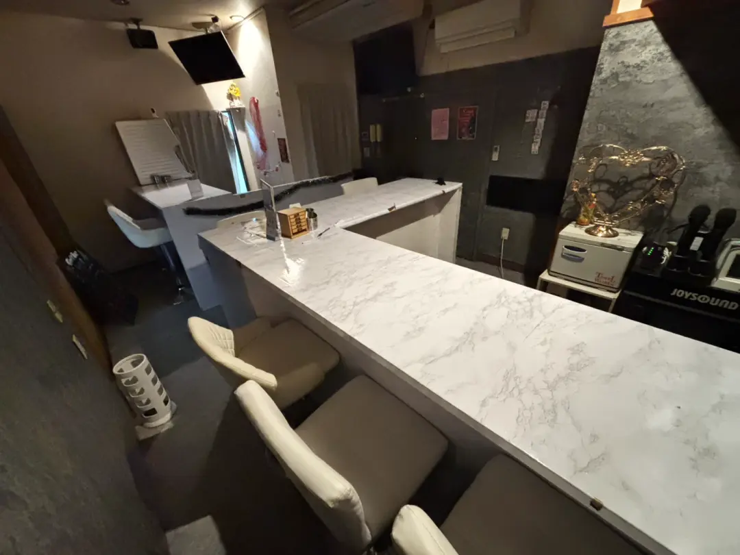 Bar Lapis(ラピス)