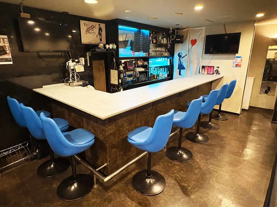 JIN-LOW(ジン-ロウ)