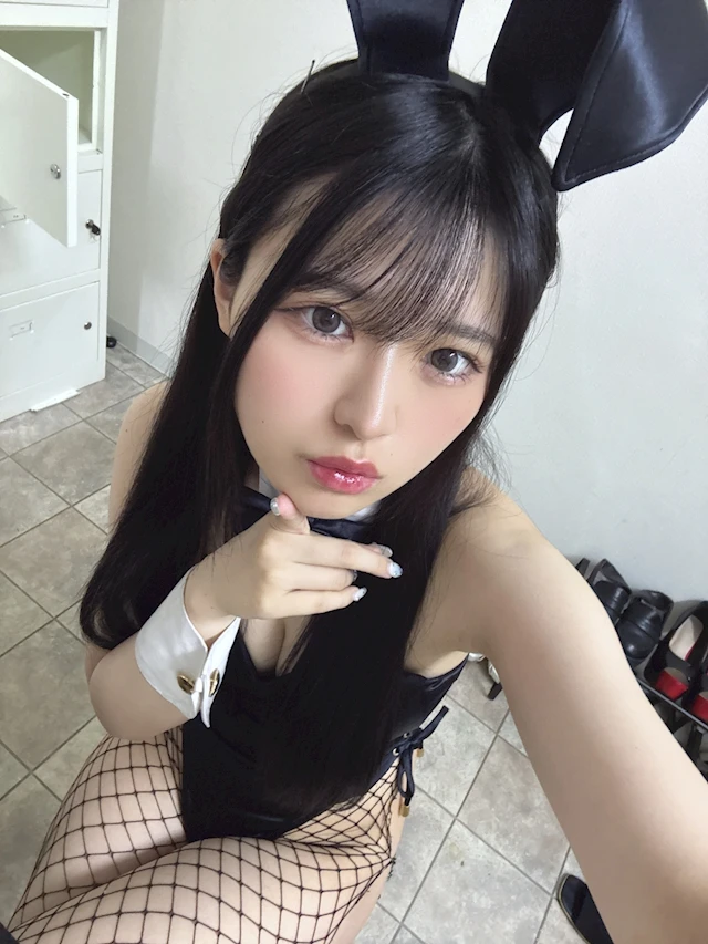 THE BUNNY LOUNGE (ザバニーラウンジ)