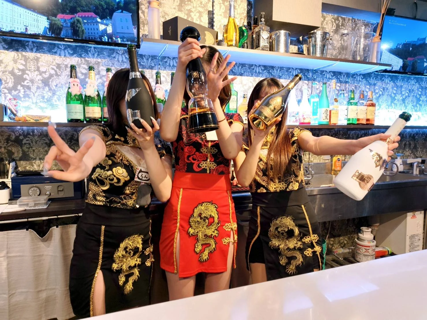 Girl's bar honey(ハニー)