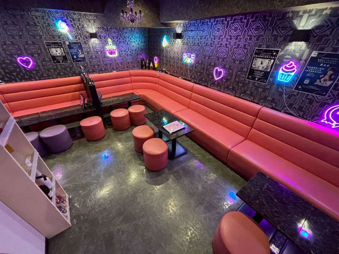 コンセプトカフェ Bell(ベル)