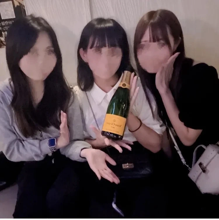 Girl's Bar  TINDER LAND(ティンダーランド)
