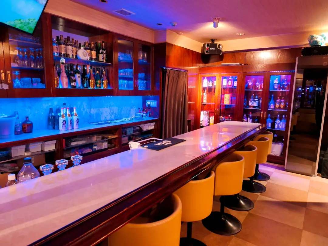 Bar Royal(ロイヤル)