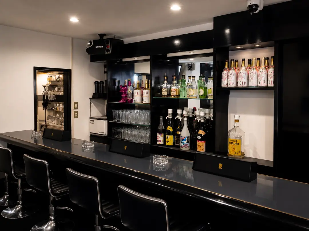 BAR ROOTS (ルーツ)