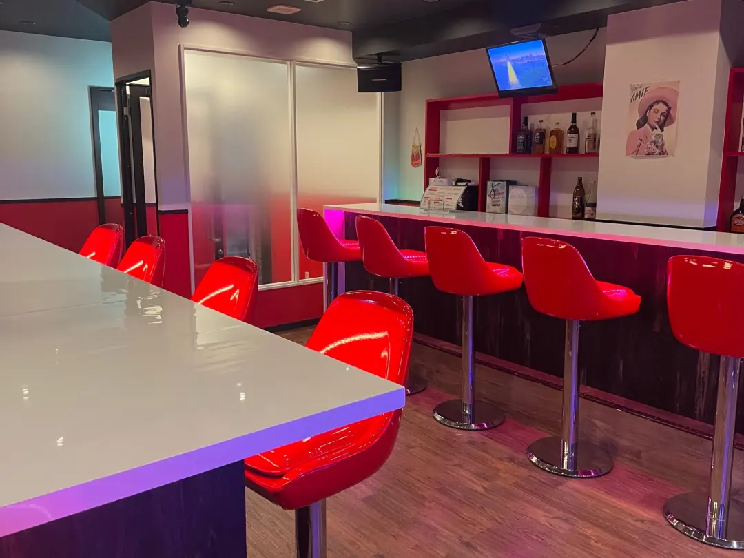 Blanche Lounge(ブランシュラウンジ)