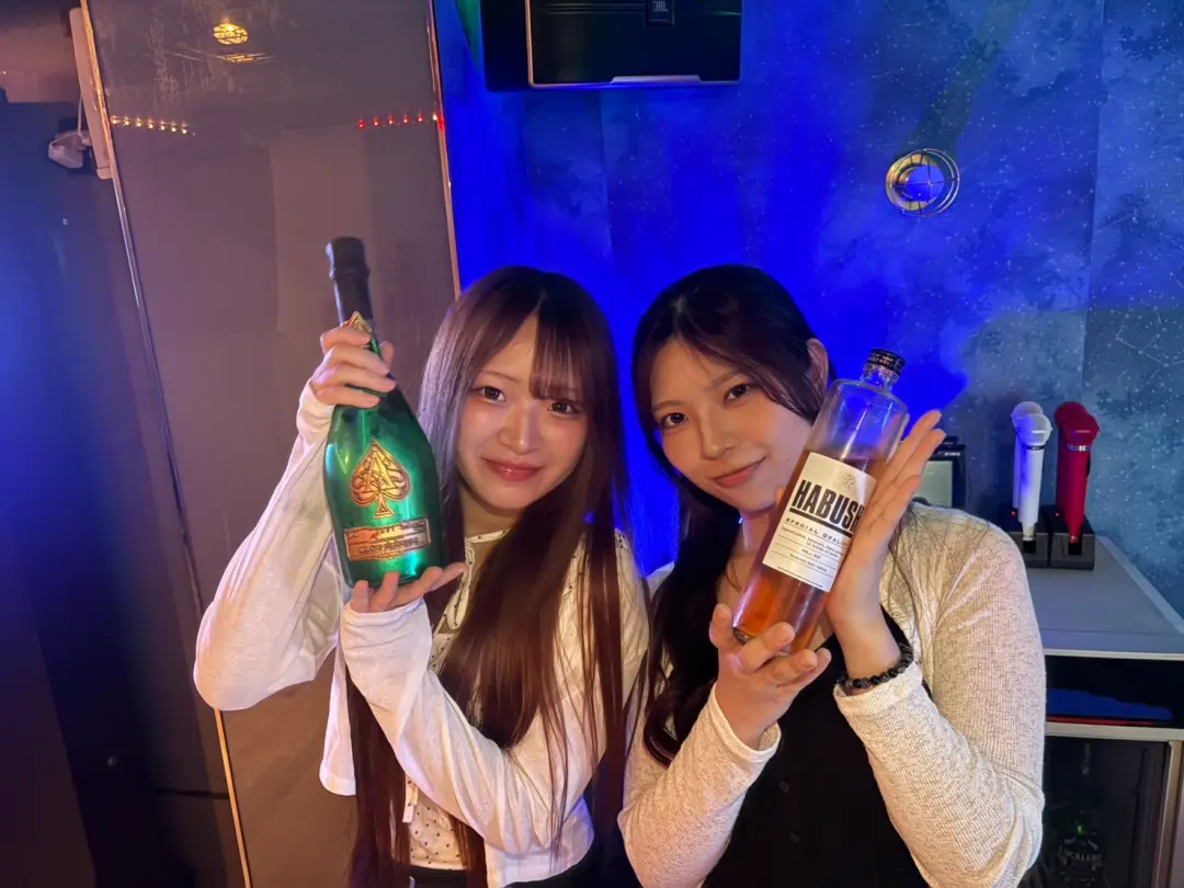 Girls Bar Riviera(リヴィエラ)
