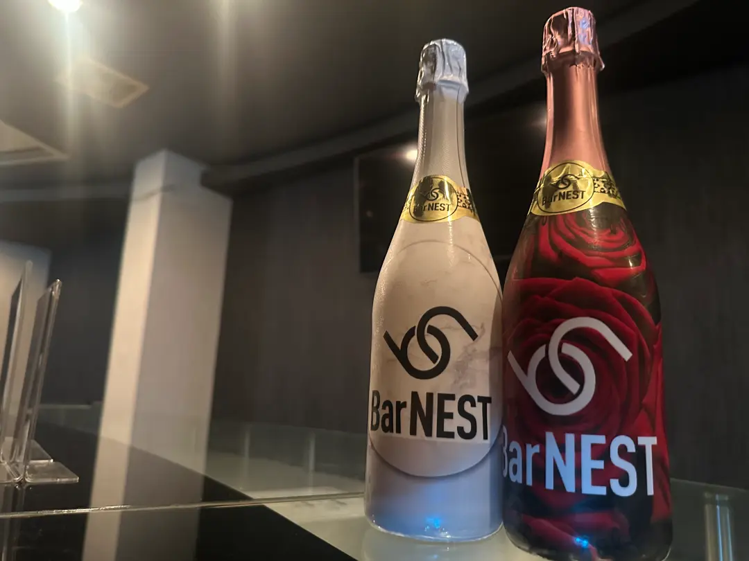 Bar NEST(ネスト)