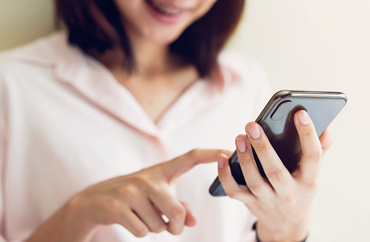 コンカフェで売れるには？SNS活用法・やってはいけないことも紹介
